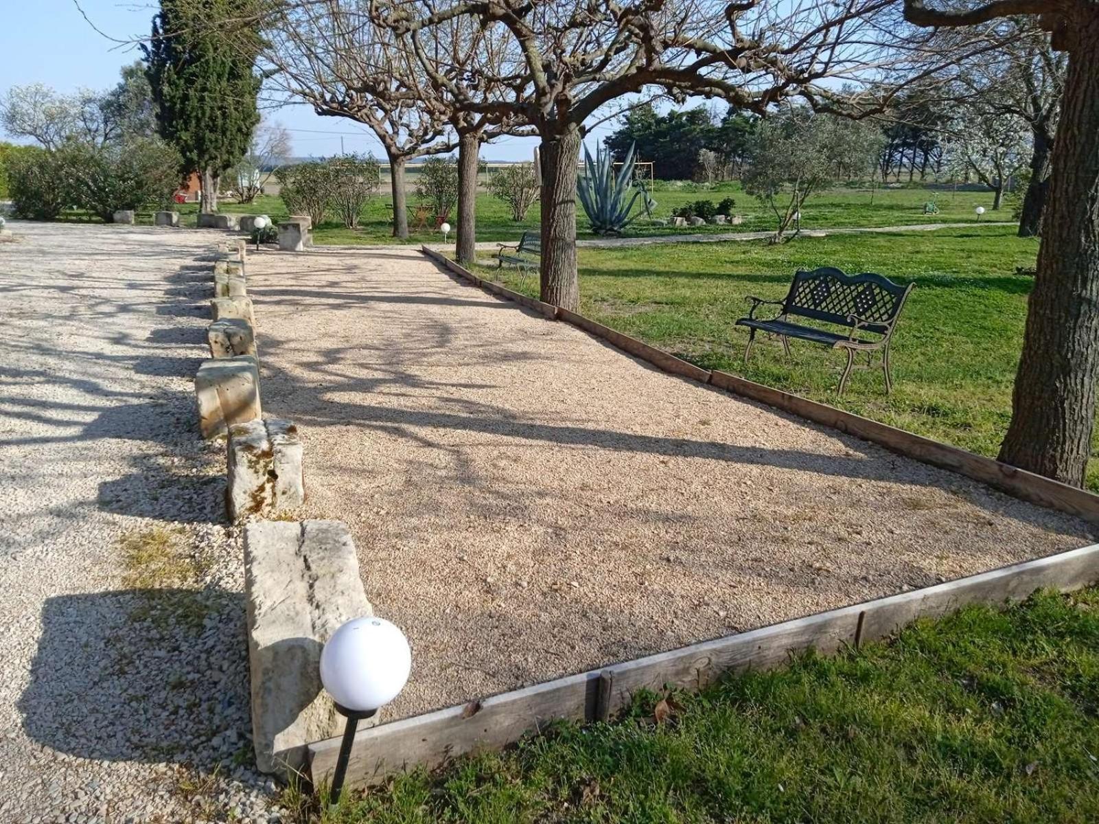 Mas Maurane - L'Olivier Avec Spa Prive Aux Portes D'Arles Tarascon Kültér fotó